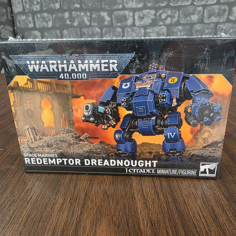 Warhammer 40K: Space Marines - Redemptor Dreadnought